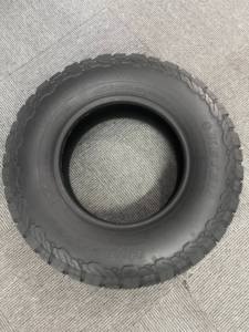 Neumático Todoterreno HyperTrax 4x4 para Camioneta, 15-20 Pulgadas, Venta al Por Mayor - Product Image 3