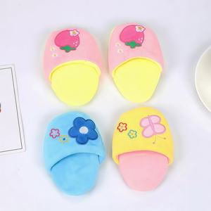Juguetes para Mascotas, Sonajero de Peluche con Forma de Zapatilla, Juguetes para Masticar con Sonido para Perros y Gatos, Productos Divertidos para Perros - Product Image 4