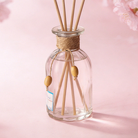 Diffuseur d'huiles essentielles en verre avec bâtonnets naturels, bouteille d'aromathérapie de style romain