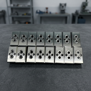 OEM/ODM 20 días NUMATEC Mecanizado CNC de Alta Precisión en Vietnam, Torneado/Fresado CNC, Tamaño Personalizado, Anodizado Transparente - Product Image 2