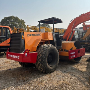 Vente directe pour le commerce extérieur : Compacteur routier d'occasion Dynapac CA251D 10 tonnes avec moteur, boîte de vitesses et PLC, puissance 80 kW, en bon état de marche - Product Image 5