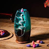 Brûleur d'encens versant en céramique Moyen à gauche et à droite Cascade Reflux Bois de santal Brûleur d'encens Ornements en céramique
