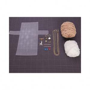 40000 Kit DIY de Matériaux pour Sac en Peluche à Grille Tissée à la Main, Cadeau Fait Maison Cousu à la Main, TOILE PLASTIQUE pour le Nouvel An, la Fête des Mères, Thanksgiving - Product Image 1
