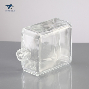 Bán Buôn Hình Dạng Đặc Biệt Chất Lượng Cao Quảng Trường Whisky Chai Thủy Tinh Cho Vít Top - Product Image 2