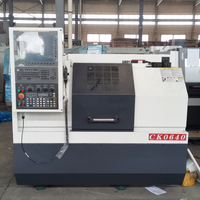 Tour CNC automatique CK0640 GSK 220V, longueur de travail 350 mm, structure horizontale à banc plat, moyenne capacité, broche simple, numérique