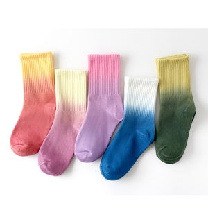OEM Alta Qualidade Logotipo Personalizado Ombre Tubo Meias Gradiente Cor Tie Dye Dip Dye Algodão Crew Pastel Crianças Meias para Meninos Meninas - Product Image 4