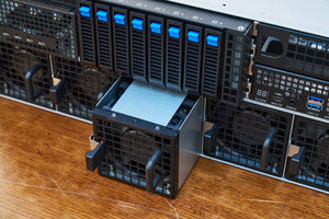 Serveur GPU IA 4U ESC8000A-E13P, double AMD EPYC 9355, 8x GPU, 8x NVMe, 4x3200W, alimentation Titanium, 8x emplacements PCIe x16 pour GPU - Product Image 5