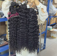 Lots de Cheveux Indiens Bruts Bouclés 30-32 Pouces, Cheveux Humains Vierges Birmans Bouclés, Extensions de Cheveux Humains Bruts Vietnamiens, Vente en Gros