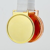 Fabricant de médailles vierges, trophées personnalisés et médailles sportives en métal pour la course, le cyclisme et le judo, avec support
