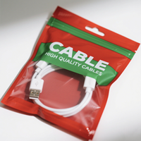 Sacs à fermeture éclair personnalisés transparents brillants avec câbles de données USB scellés sur 3 côtés sacs en plastique étanches avec fil d'ordinateur pour l'emballage