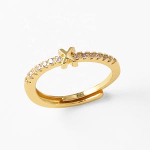 Hete Verkoop Goedkope Prijs Mode Sieraden Vergulde Minimalistische Koperen Messing Brief Ring Zirkoon 26 Initialen Verstelbare Ringen Vrouwen - Product Image 5