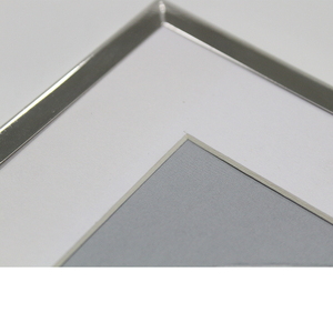 Hàng Mới Về 2020 Ảnh Khung Ảnh Kim Loại Với Thảm Màu Ngà Cho Ảnh 6X7 & Kính Thật - Product Image 5