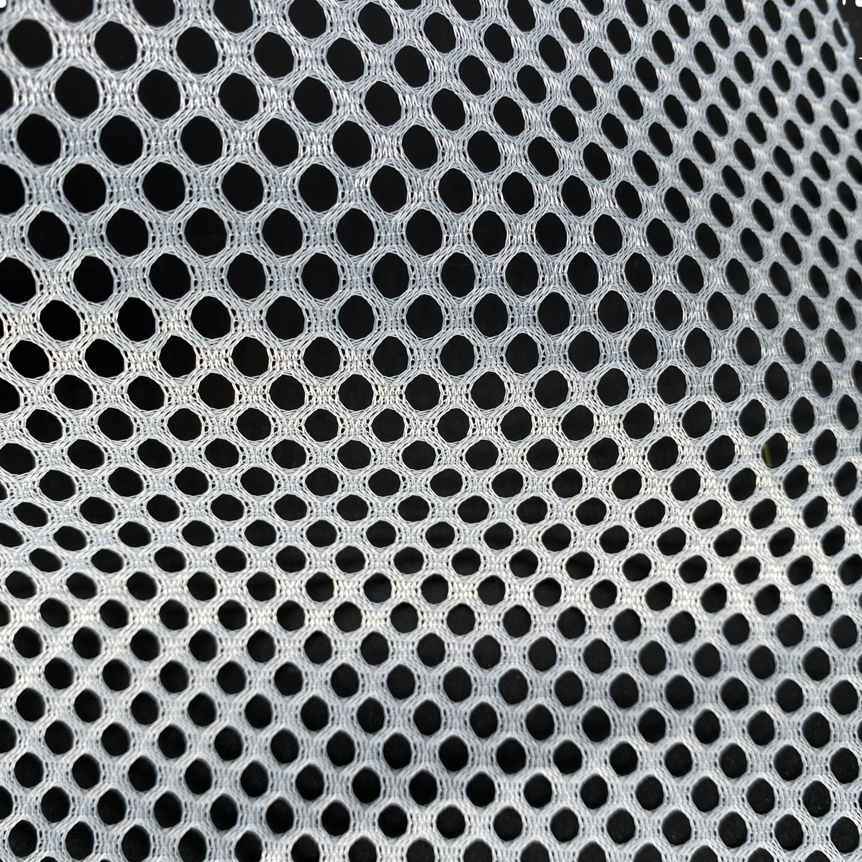 100% Polyester Embroidery Fabric Cloth 3*3 Round Hole Warp Knitted Mesh for Laundry Bag Toy Fence Other Home Needs