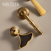 Poignées de tiroir Santaya en laiton brossé antique, boutons de cuisine en forme de goutte d'eau de style mid-century, poignées de commode, poignées de tiroir de salle de bain