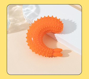 TPR Rubber Pet Toy in Hot Dog and Fried <b>Shrimp</b> Shapes Bite-Resistant Grinding Teeth Squeaky Interactive Nibble Toy - Product Image 4