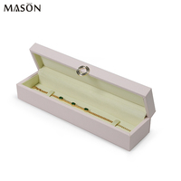 Boîte de présentation à bijoux rose de luxe en cuir PU boîte d'emballage pour boucle d'oreille, bague, bracelet boîte à bijoux avec logo personnalisé pour collier et bracelet