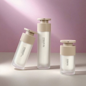 Flacon pompe airless en plastique givré de qualité supérieure, personnalisé, 15 ml, 30 ml, 50 ml, pour emballage cosmétique et soins de la peau - Product Image 1