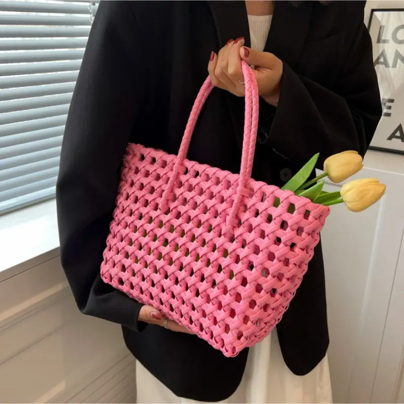 Summer bags for women 2023 handmade woven beach basket bag fashion hollow out large capacity beach bucket handbags