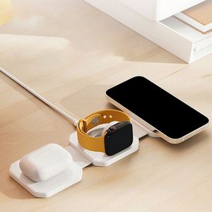 Base de Carga Inalámbrica 3 en 1 Plegable y Portátil, Ecológica, de Spandex, Cargador Rápido QI para Múltiples Dispositivos, Teléfono, Reloj Inteligente - Product Image 2