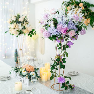 Jarrón Alto de Metal con Forma de Trompeta para Centros de Mesa, Soporte Geométrico para Centros de Mesa Florales para Bodas, Aniversarios y Ceremonias - Product Image 6