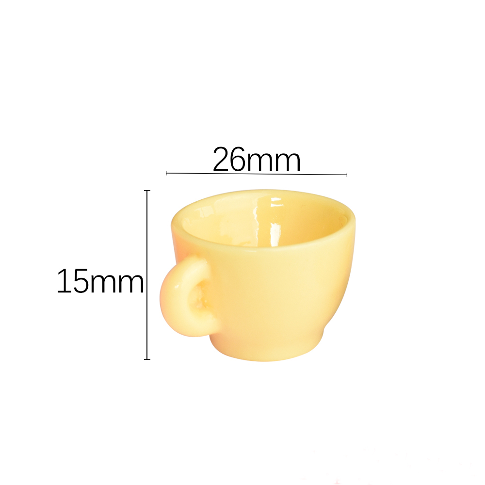 ถ้วยสีเหลือง