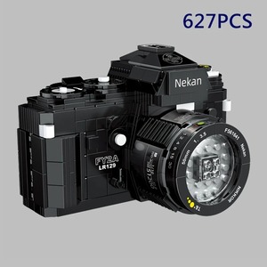 Kit di Blocchi da Costruzione Fotocamera Digitale Retrò per Bambini e Adulti con Design Modello Giocattolo Educativo STEM per Costruzione Creativa 627 Pezzi - Product Image 5