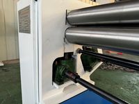 Machine à cintrer mécanique portable asymétrique de 550 mm de large avec engrenage de pré-cintrage pour aluminium, acier inoxydable, acier au carbone ESR-3x550 3