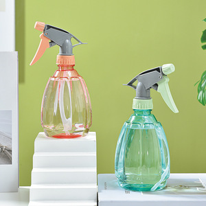 Arrosoir en plastique écologique de 500 ml avec pulvérisateur pour une utilisation intérieure/extérieure, outil d'irrigation manuel - Product Image 4