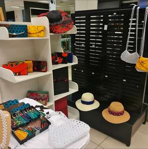 Porte-monnaie en cuir véritable fait main, personnalisé, MNAK Fashion Thrills, artisanat zambien, mini sac de rangement à fermeture éclair, usage quotidien, unisexe - Product Image 2