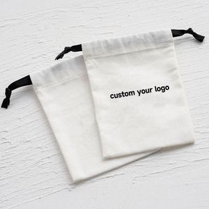 Sac de rangement pour chaussures en coton réutilisable et écologique, avec logo personnalisé imprimé, en coton biologique naturel, avec cordon de serrage, pochette cadeau en coton mousseline - Product Image 5
