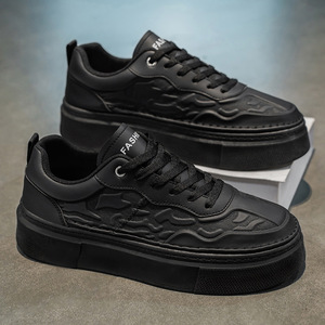 Baskets tendance pour hommes, chaussures de sport épaisses blanches, chaussures plates de skateboard, chaussures décontractées, chaussures en cuir de créateur à la mode - Product Image 3