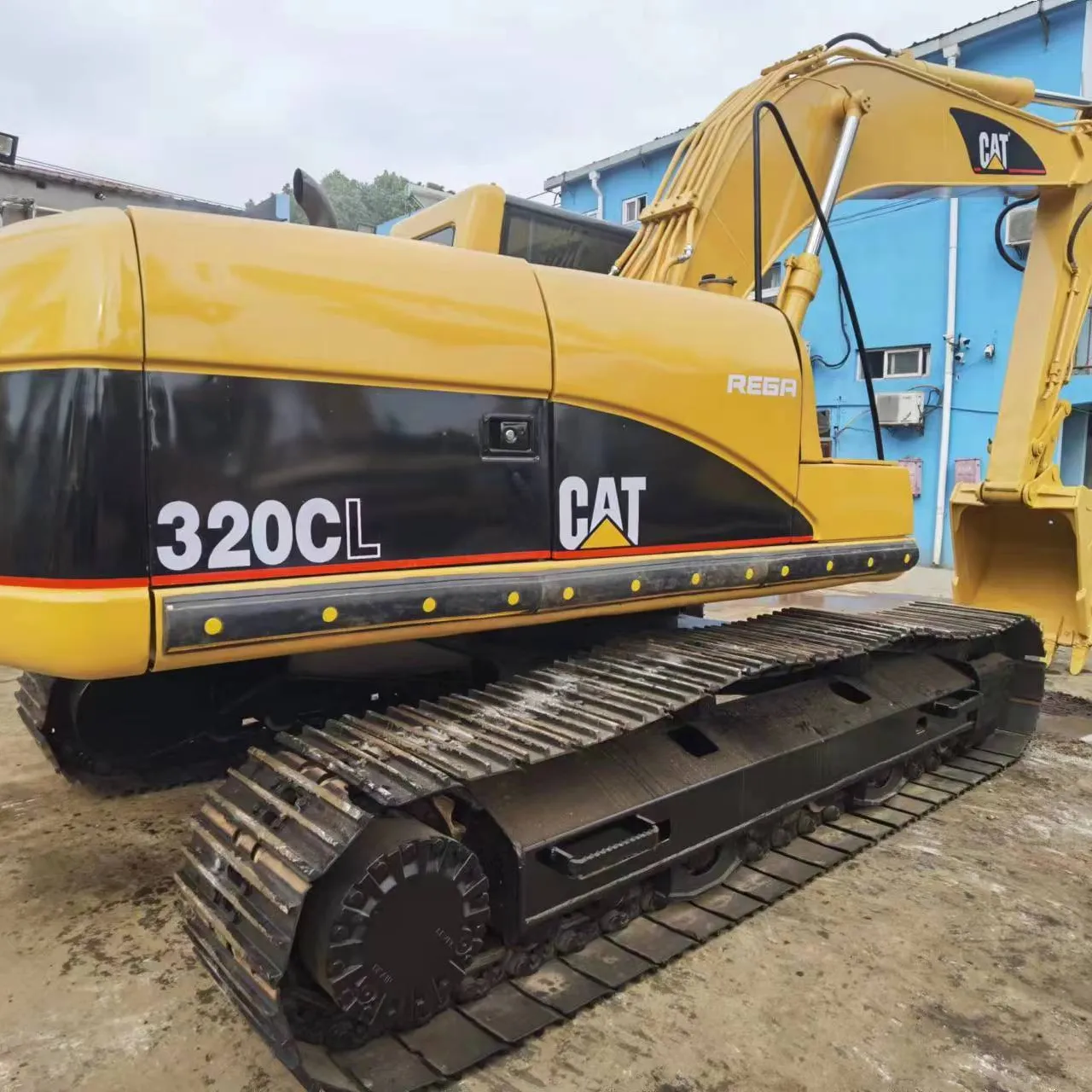 İkinci el ekskavatör toprak taşıma makineleri cat 320cl satış