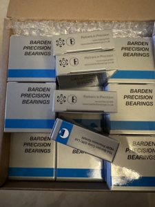 HQW 7000/QC004191 GRW D6000/603883 CP 10*26*8 มม. ตลับลูกปืนเทอร์โบเจ็ทความเร็วสูงพิเศษ P4 C30X100HX205YQ4191 7000/QC004191 GRW D600 - Product Image 1