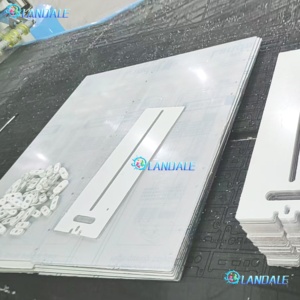 Plaque solide en polycarbonate gravée et cintrée pour porte et fenêtre, en polycarbonate PC - Product Image 2