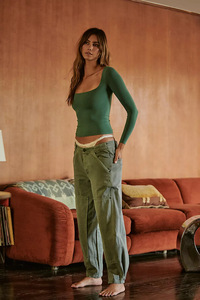 2026 Hot Sale Women Sexy <strong>Square</strong> <strong>Neck</strong> Base T Shirt Slim Solid Color All-match Fitted Soft Blank Tee Shirt <strong>Long</strong> <strong>Sleeve</strong> <strong>Tops</strong> Women - Product Image 5