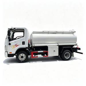 Camión Cisterna de Combustible Ligero FAW Jiefang 4x2 de 5000 Litros y 5 m³ con Dispensador de Combustible y Medidor de Flujo - Product Image 1