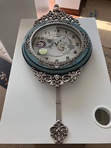<span class=keywords><strong>Horloge</strong></span> de grand-père moderne élégante, traditionnelle, hautement décorative, peinte à la main, avec des décorations ethniques exquises faites à la main - Product Image 3
