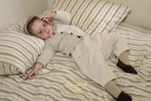 Veste décontractée pour tout-petit en coton avec col Peter Pan, fermeture à cordon, poche plaquée, doublure gaufrée et imprimé perlé - Product Image 4