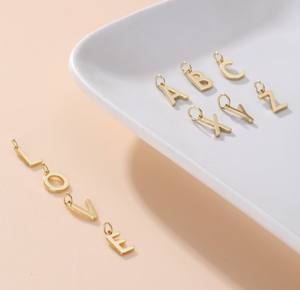 Penjualan Terbaik Shiny kalung inisial jimat liontin perhiasan membuat 18k berlapis emas baja tahan karat Diy huruf gelang pesona - Product Image 6