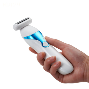 Tondeuse corporelle rechargeable pour femme, tête en acier inoxydable, finition lisse, multi-usages (bras, jambes, maillot), charge rapide, faible bruit - Product Image 5