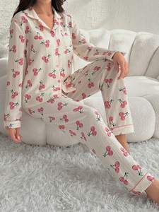 Pyjamas élégants pour femmes, ensembles de lingerie de nuit et vêtements de détente confortables pour chaque soirée - Product Image 4