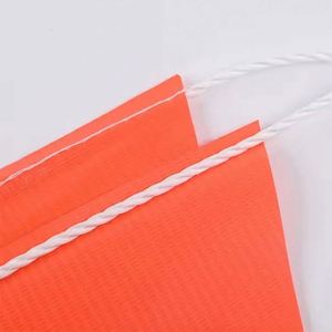 Guirnalda de Banderines Triangulares de Tela de Malla de PVC Personalizada, Color Naranja, con Rejilla Reflectante - Product Image 4