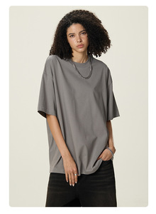 เสื้อยืดคอตตอนสีพื้นขนาดใหญ่พิเศษสำหรับผู้ชาย แขนสั้น คอกลม ทรงพอดีตัว ระบายอากาศได้ดี - Product Image 3