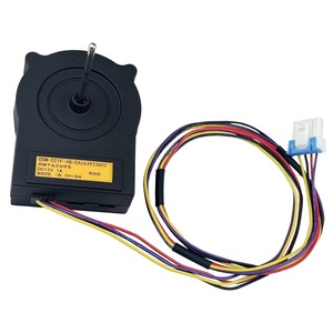 Motor del Ventilador del Condensador del Refrigerador EAU63923602 - Product Image 1