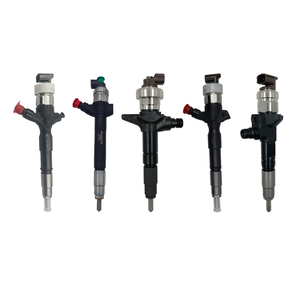 23670-51030 convient à l'<span class=keywords><strong>injecteur</strong></span> de carburant de moteur diesel Toyota Land Cruiser VDJ200 V8 1VD - Product Image 3