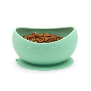 Bol de voyage portable en silicone écologique, anti-fuite, pour chiens, chats et petits animaux, idéal pour les sorties en extérieur. - Product Image 4