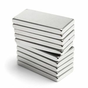 Gratis Monster <span class=keywords><strong>Custom</strong></span> Sterke Zeldzame Aarde Magneet 25Mm X 7Mm Miniatuur Kleine Rechthoekige Blok Magneten - Product Image 4