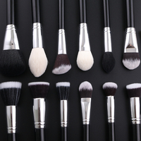 Set Kuas Makeup Profesional IPRESTA High-End 35 pcs dengan Gagang Kayu Aluminium dan Bulu Kambing Alami untuk Wajah dan Concealer