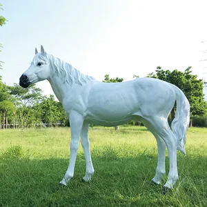 Jingujin Direct Selling Fiberglass Horse Sculpture Long Service Life Life Size Fiberglass Sculpture For Lawn