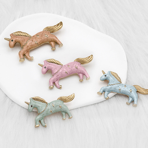 ドレスブローチとドレス用ピンユニコーン馬のブローチピンカスタマイズファッションメタルジュエリー - Product Image 1